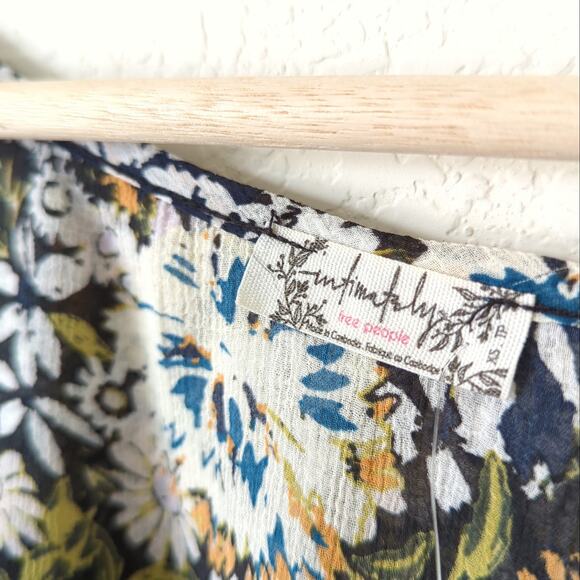 Free People Womens Bodysuit XS Black Floral Blouse Ruffle Long Sleeve NWT $78 - Picture 3 of 8